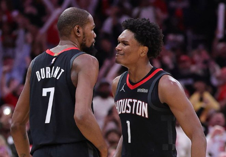 阿门-汤普森领跑NBA出场时间榜 杜兰特紧随其后